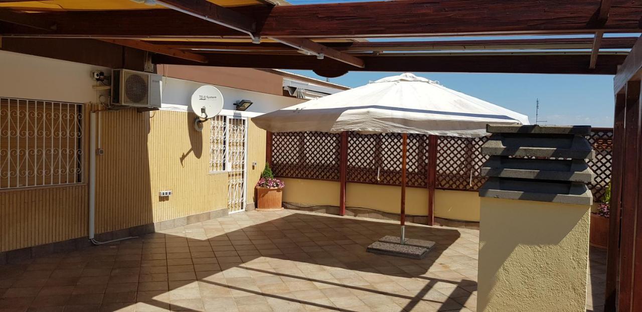 Superattico Con Vista Sul Centro E I Colli Albani Apartment Rom