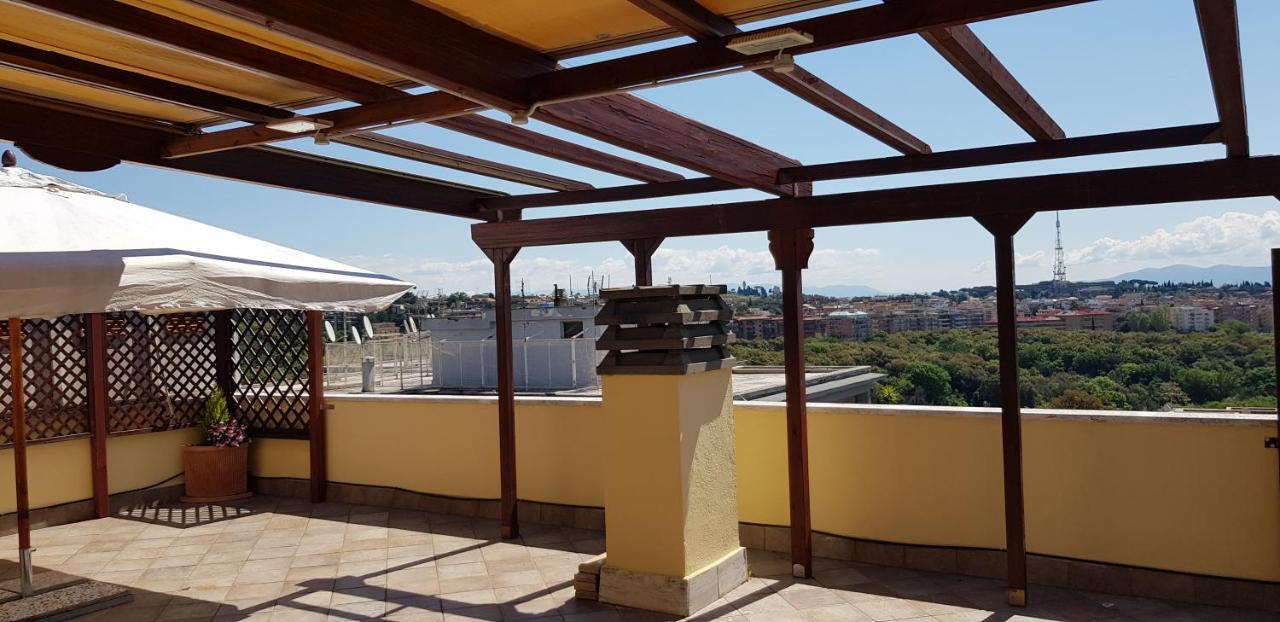 Superattico Con Vista Sul Centro E I Colli Albani * Rom