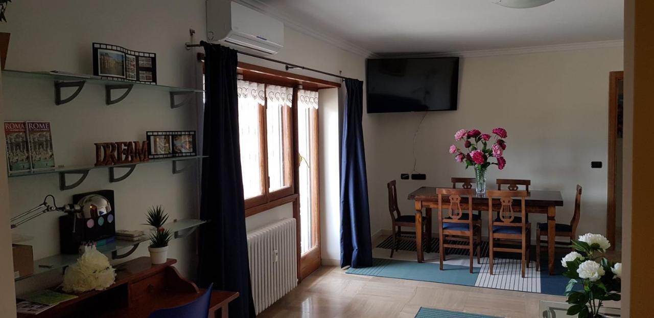 Superattico Con Vista Sul Centro E I Colli Albani *