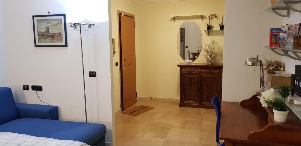 Superattico Con Vista Sul Centro E I Colli Albani * Rom